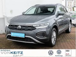 Grau Gebraucht 2024 VW T-Roc Life SUV | 28.990 € (Guter Preis)