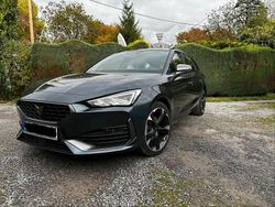 Grau Gebraucht 2023 Cupra Leon Kombi | 27.000 € (Fairer Preis)