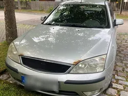Silber Gebraucht 2004 Ford Mondeo Limousine | 1.100 € (Guter Preis)