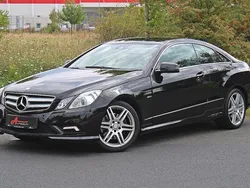 Schwarz Gebraucht 2011 Mercedes E350 AMG Coupé | 12.990 € (Fairer Preis)