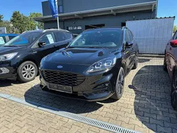 Obsidianschwarz metallic Gebraucht 2020 Ford Kuga ST-Line X SUV | 24.850 € (Fairer Preis)
