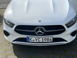 Weiß Gebraucht 2023 Mercedes A200 Advanced Kleinwagen | 27.000 € (Guter Preis)