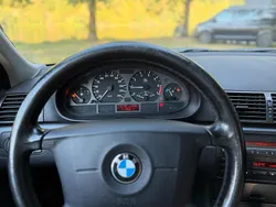 Blau Gebraucht 1998 BMW 318 Kleinwagen | 2.900 € (Etwas zu teuer)