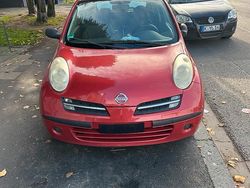 Rot Gebraucht 2005 Nissan Micra Coupé | 750 €