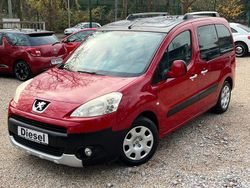 Rot Gebraucht 2010 Peugeot Partner Tepee Family Van / Kleinbus | 4.500 € (Fairer Preis)
