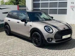 Grau Gebraucht 2023 Mini Cooper Clubman Kombi | 25.790 € (Guter Preis)
