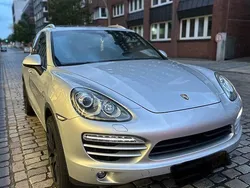 Silber Gebraucht 2014 Porsche Cayenne SUV | 21.300 € (Guter Preis)