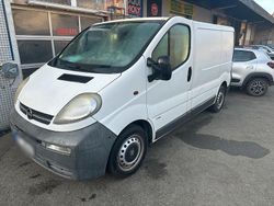 Weiß Gebraucht 2003 Opel Vivaro Van | 4.000 € (Guter Preis)