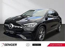 Mercedes GLA200