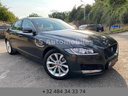 Grau Gebraucht 2016 Jaguar XF Limousine | 10.499 € (Fairer Preis)
