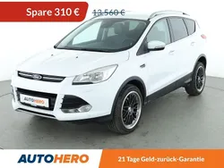 Weiß Gebraucht 2016 Ford Kuga Titanium SUV | 12.950 € (Guter Preis)