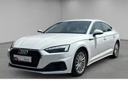 Weiß Gebraucht 2022 Audi A5 Sportback Sport Limousine | 30.980 € (Superpreis)