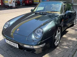 Grün Gebraucht 1994 Porsche 911 Carrera 4 Coupé | 85.900 €