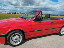 Rot Gebraucht 1986 BMW 325 Cabriolet Sport Line Cabrio | 29.400 €