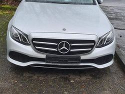 Silber Gebraucht 2019 Mercedes E220 Limousine | 17.200 € (Superpreis)