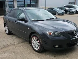 Grau Gebraucht 2006 Mazda 3 Limousine | 1.700 € (Etwas zu teuer)