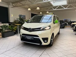 Schwarz Gebraucht 2023 Toyota Proace Verso Kombi | 55.900 €