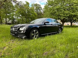 Schwarz Gebraucht 2018 Mercedes E220 Limousine | 29.900 € (Guter Preis)