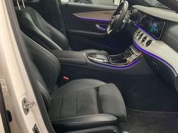 Weiß Gebraucht 2022 Mercedes E200 AMG line Kombi | 40.900 € (Etwas zu teuer)