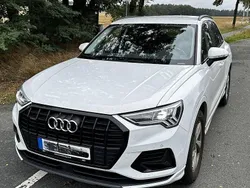 Weiß Gebraucht 2020 Audi Q3 Ambiente SUV | 25.600 € (Guter Preis)