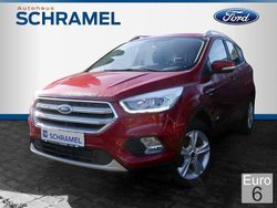 Rot Gebraucht 2018 Ford Kuga Cool & Connect SUV | 14.690 € (Fairer Preis)