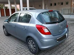 Silber Gebraucht 2008 Opel Corsa Kleinwagen | 1.900 € (Etwas zu teuer)
