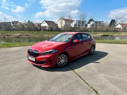 Rot Gebraucht 2021 BMW 118 M Sport Kleinwagen | 22.000 € (Guter Preis)