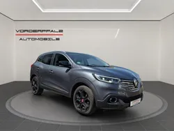 Grau Gebraucht 2017 Renault Kadjar Bose Edition SUV | 13.900 € (Fairer Preis)