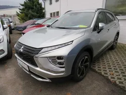 Silber Gebraucht 2023 Mitsubishi Eclipse Cross Plus SUV | 29.490 € (Etwas zu teuer)