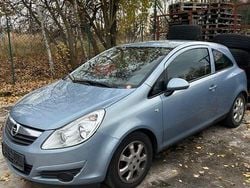 Blau Gebraucht 2008 Opel Corsa Limousine | 900 € (Guter Preis)