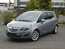 Silber Gebraucht 2011 Opel Meriva Innovation Van / Kleinbus | 2.990 € (Guter Preis)