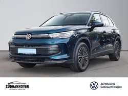 Blau Gebraucht 2025 VW Tiguan Life SUV | 35.680 € (Fairer Preis)