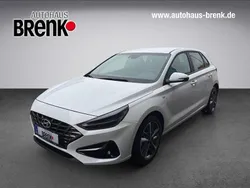Weiss Neu 2024 Hyundai i30 Limousine | 24.450 € (Fairer Preis)