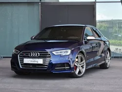 Blau Gebraucht 2018 Audi S3 Comfort Limousine | 29.790 € (Guter Preis)