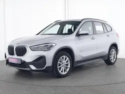 Glaciersilber Gebraucht 2020 BMW X1 SUV | 22.977 € (Guter Preis)