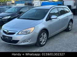 Silber Gebraucht 2011 Opel Astra Design Edition Kombi | 2.950 € (Superpreis)