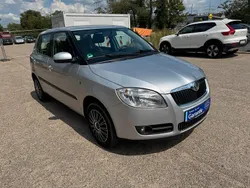 Silber Gebraucht 2009 Skoda Fabia Ambiente Limousine | 3.199 € (Fairer Preis)