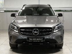 Grau Gebraucht 2019 Mercedes GLA220 Urban SUV | 25.920 € (Etwas zu teuer)