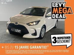 Schneeweiß Gebraucht 2021 Toyota Yaris Hybrid Comfort Kleinwagen | 17.390 € (Fairer Preis)