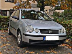 Silber Gebraucht 2004 VW Polo Limousine | 1.100 € (Fairer Preis)