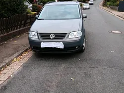 Grau Gebraucht 2005 VW Touran Van / Kleinbus | 3.400 € (Etwas zu teuer)