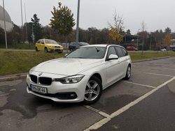 Weiß Gebraucht 2016 BMW 318 Advantage Kombi | 13.499 € (Fairer Preis)
