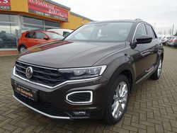 Schwarz Gebraucht 2018 VW T-Roc Active SUV | 19.650 € (Fairer Preis)