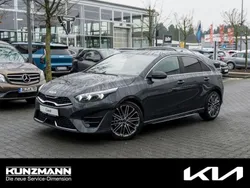 Pentametal metallic Neu 2025 Kia Ceed GT-Line Limousine | 29.879 € (Fairer Preis)
