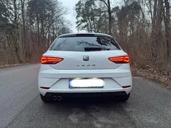 Weiß Gebraucht 2018 Seat Leon ST XCELLENCE Kombi | 14.900 € (Guter Preis)