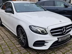 Weiß Gebraucht 2016 Mercedes E200 AMG line Limousine | 21.900 € (Fairer Preis)