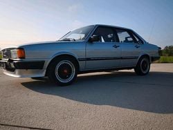 Silber Gebraucht 1982 Audi 80 Ambiente Limousine | 13.490 €