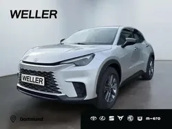 Platinsilber metallic Neu 2025 Lexus LBX SUV | 35.890 € (Fairer Preis)