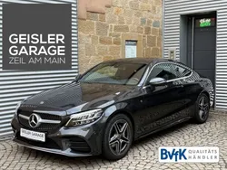 Grün Gebraucht 2021 Mercedes C200 AMG line Coupé | 34.985 € (Fairer Preis)