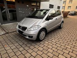 Grau Gebraucht 2005 Mercedes A180 Classic Limousine | 1.700 € (Guter Preis)